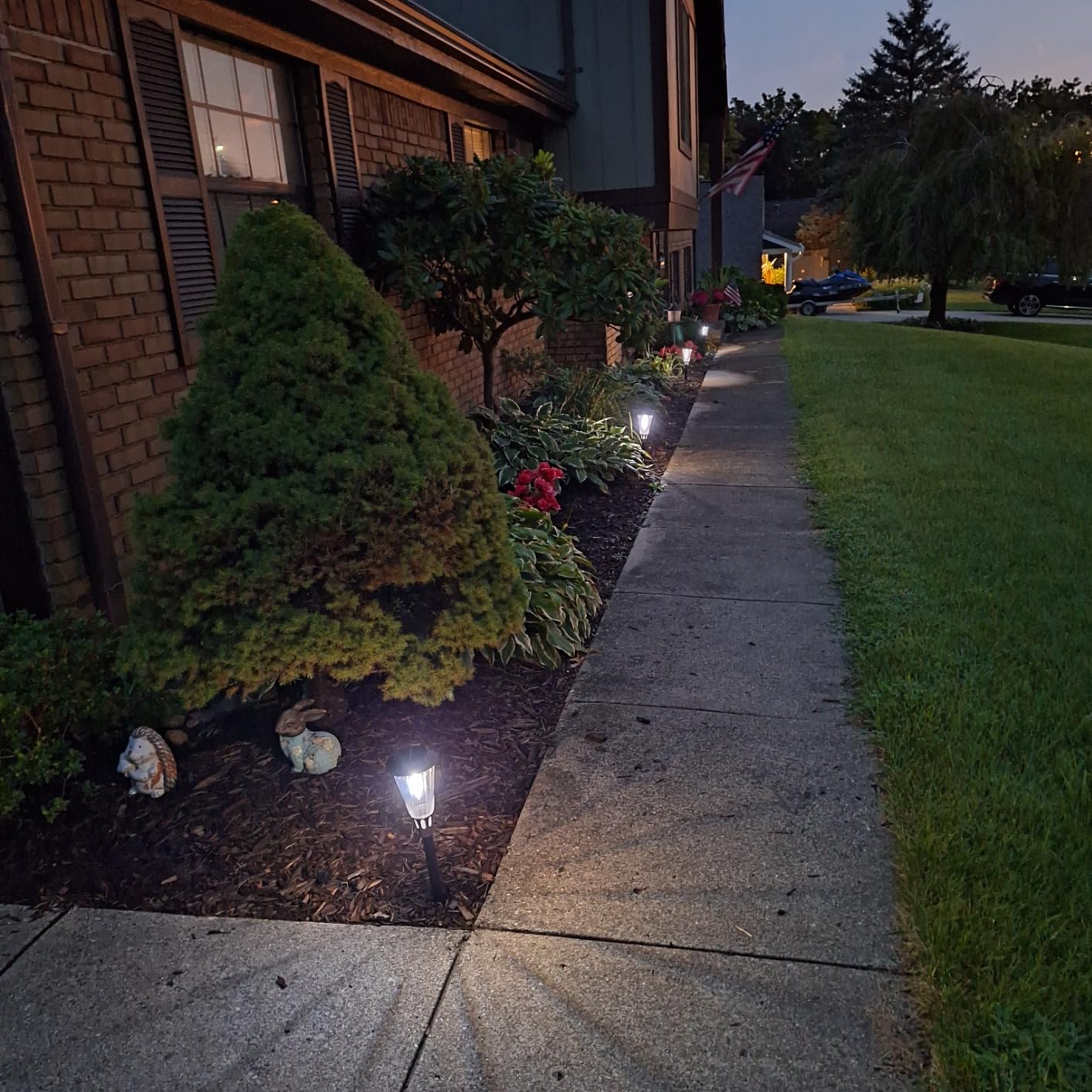 solar path lights