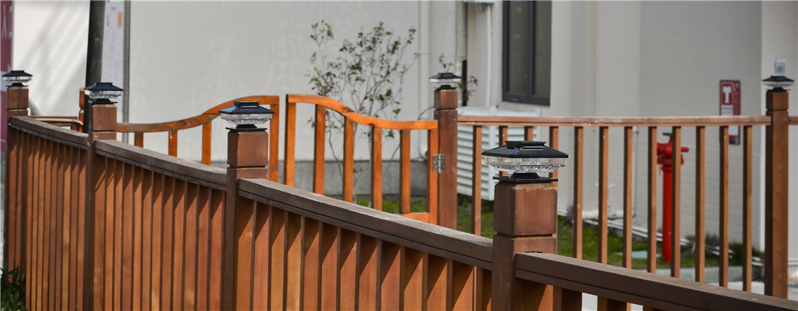 solar post cap light