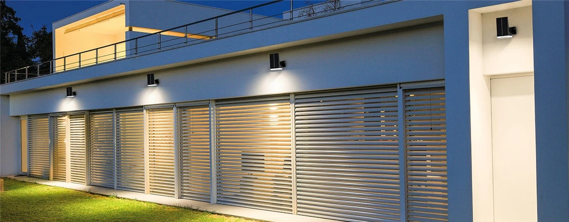 solar spot light