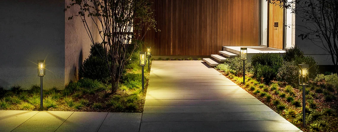 solar pathway light